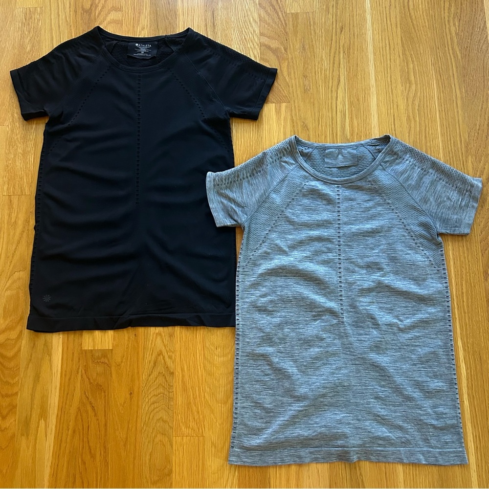 ATHLETA | Foothill Short Sleeve Top Bundle Black and Gray